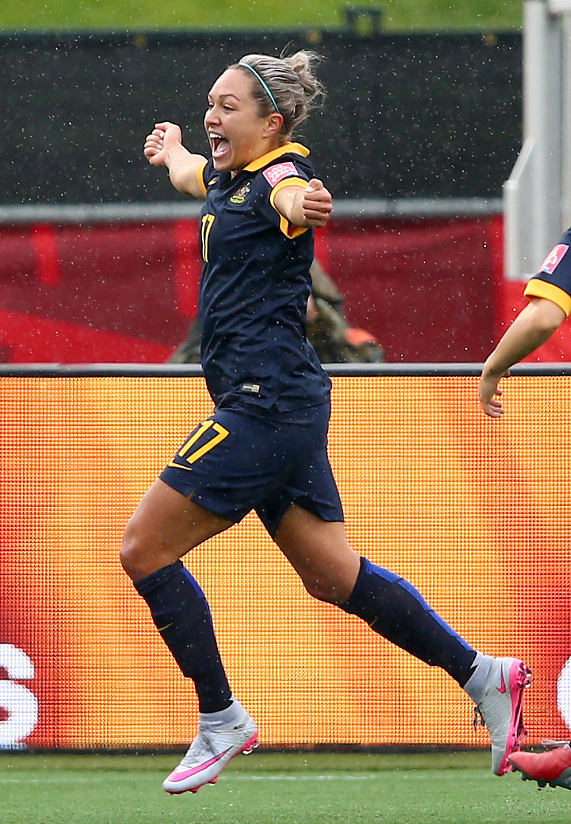 2015年6月21日,加拿大,2015女足世界杯1/8决赛,巴西vs澳大利亚.***_**