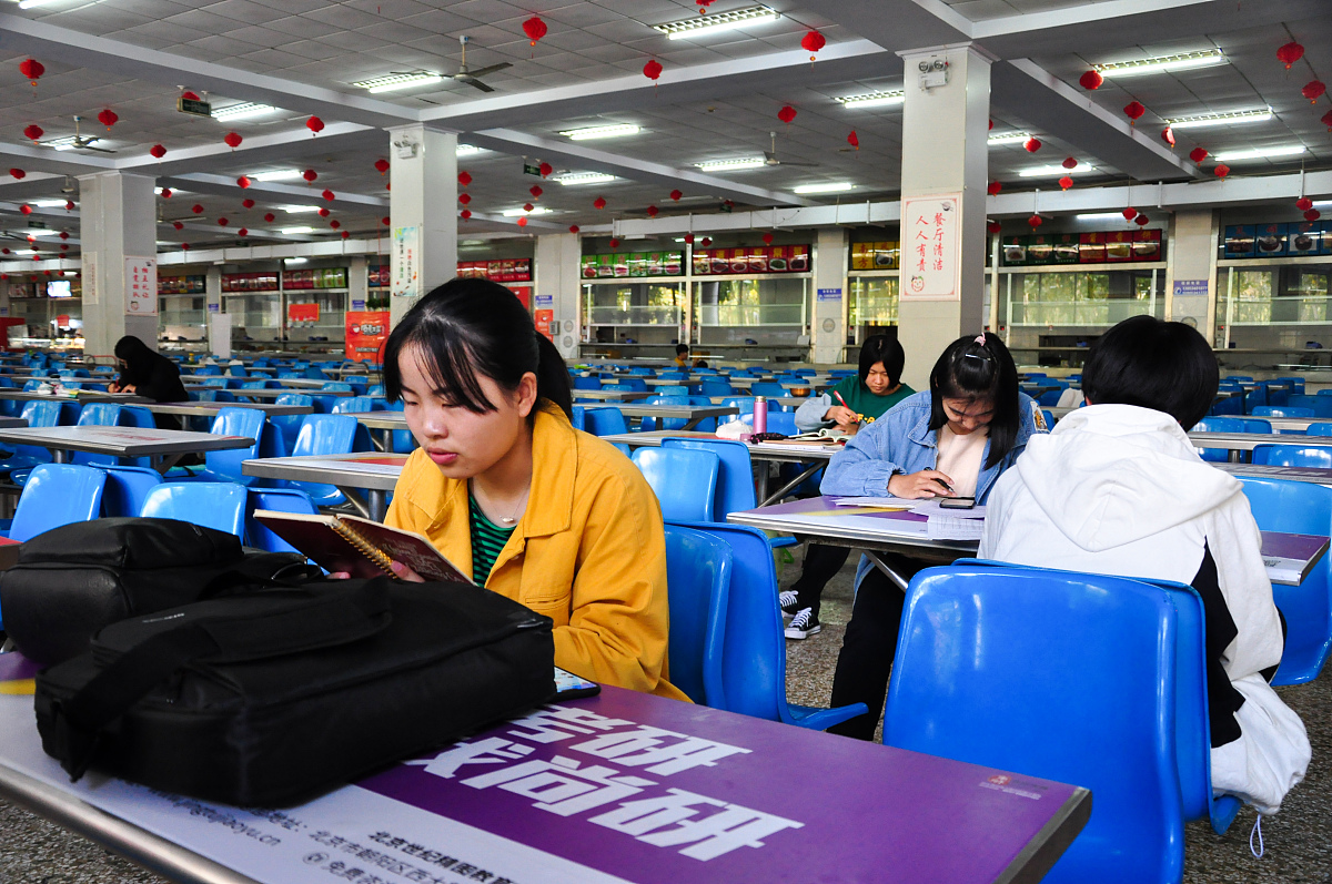 贵州轻工职业技术学院中专部物流服务与管理专业怎么样