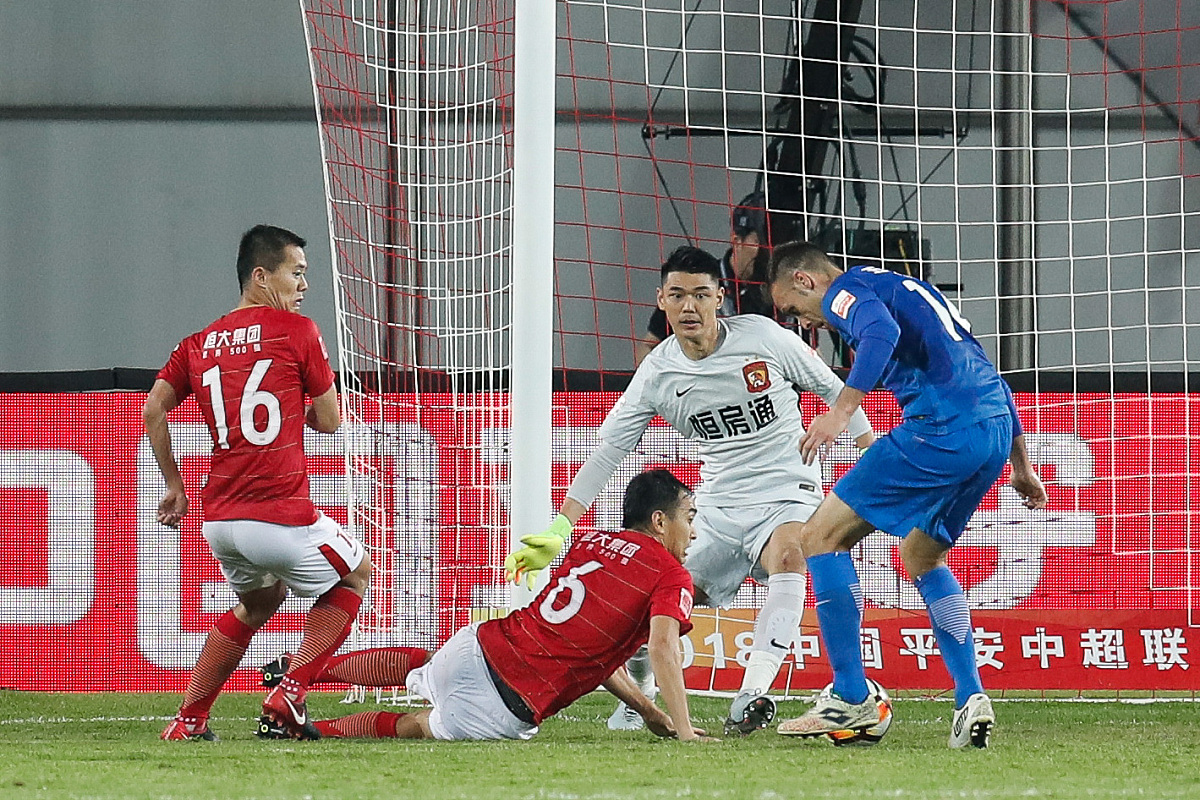 2018中超第3轮:阿兰破门高拉特失点 广州恒大淘宝1-0河南建业