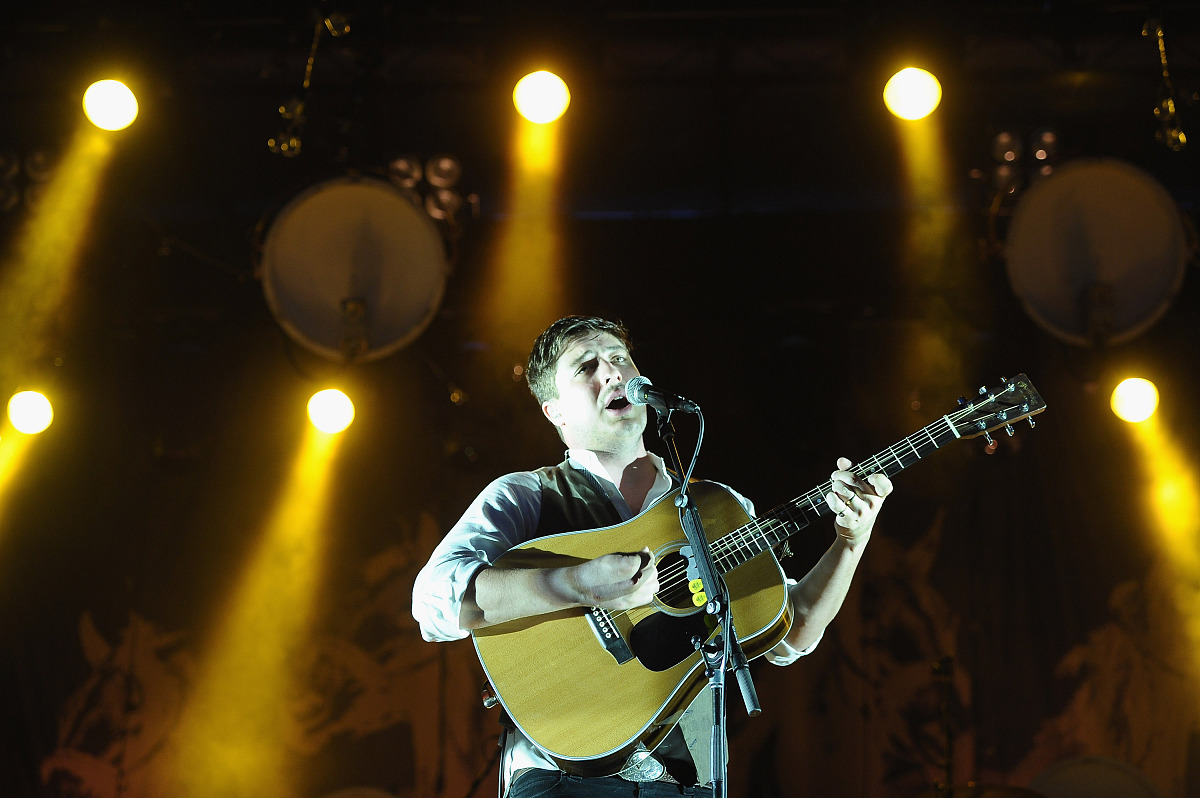 hoboken, nj - august 01:  vocalist/guitarist marcus mumford of m