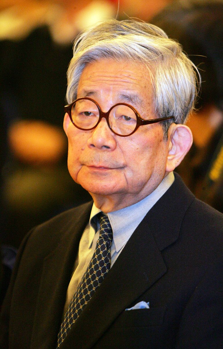 2009年1月16日,北京,"21世纪年度最佳外国小说微山湖奖"在北京举行颁