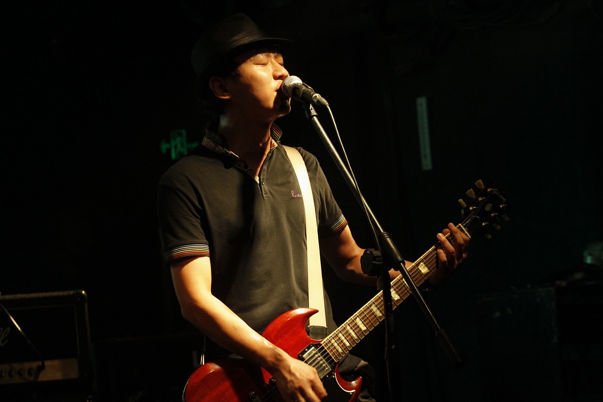 2011年7月31日,北京,由某牌子啤酒主办的"虎啤跨艺界乐队龙虎榜"第二