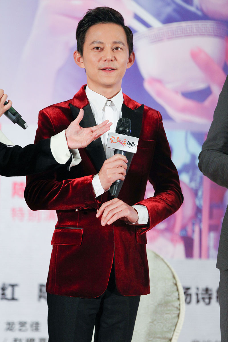 何炅注销何乐不为文化公司：个人发展转型还是对娱乐圈现状的反思？