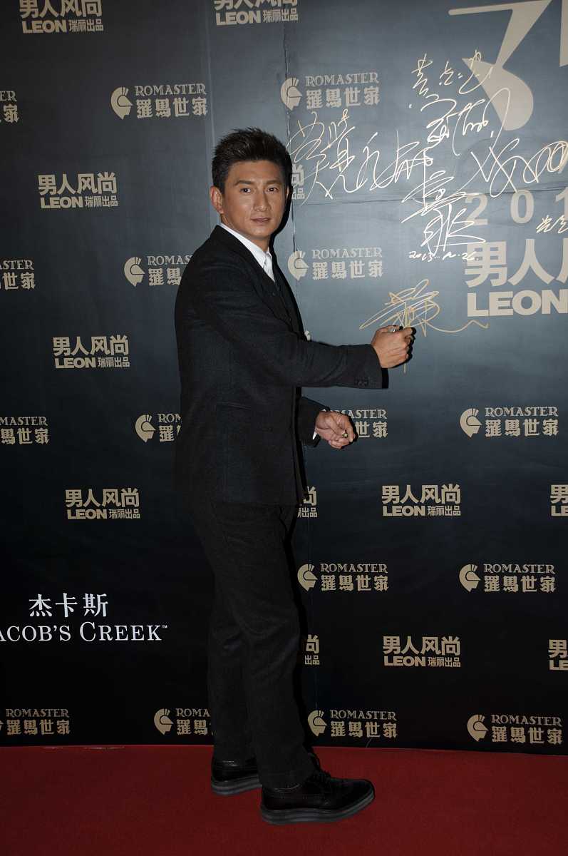 2013年10月26日,上海,2013男人风尚年度盛典.***_***吴奇隆