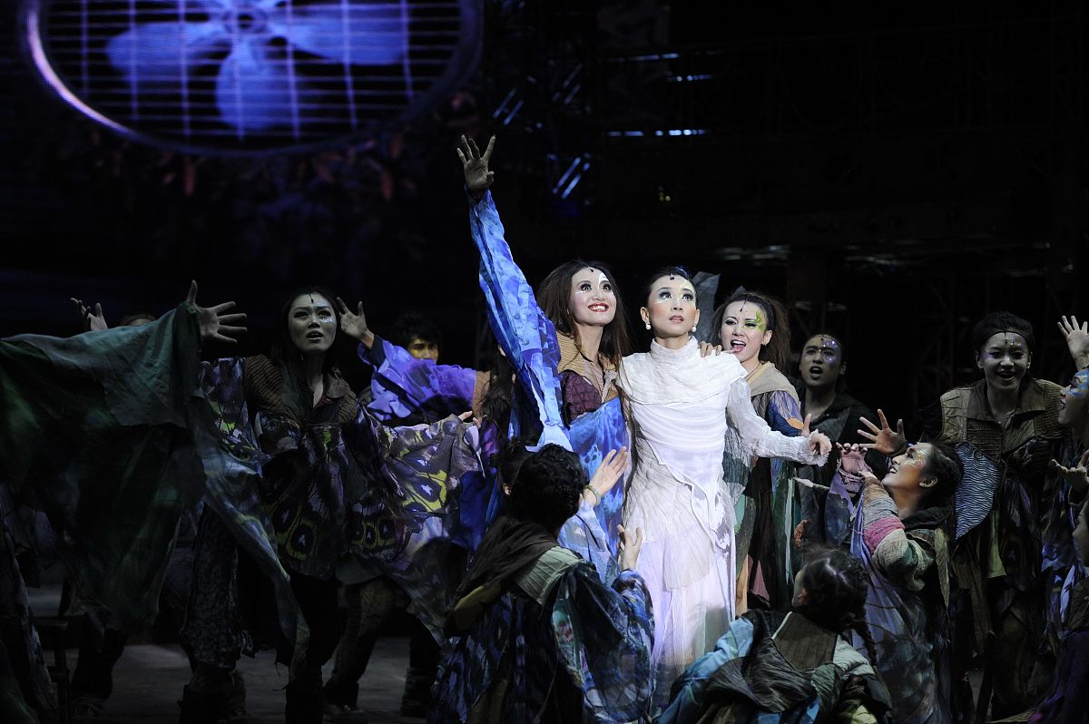 2008年9月26日,北京,国产音乐剧《蝶》举行原有版本的最后一场绝版演