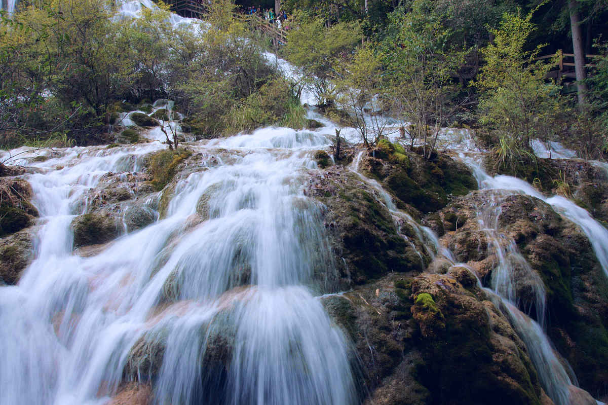 2011年10月01日,四川省阿坝藏族羌族自治州,九寨沟秋色.***_***拍摄时