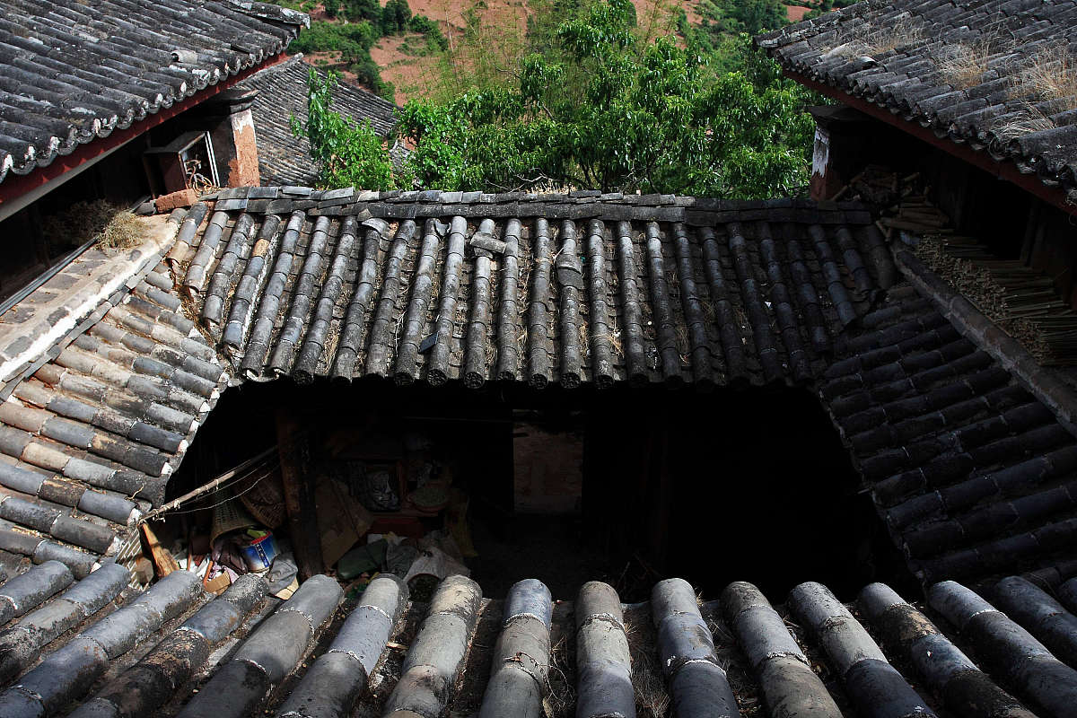 2009年5月,云南大理,千年白族村.***_***当地白族民居,四合一天井格局