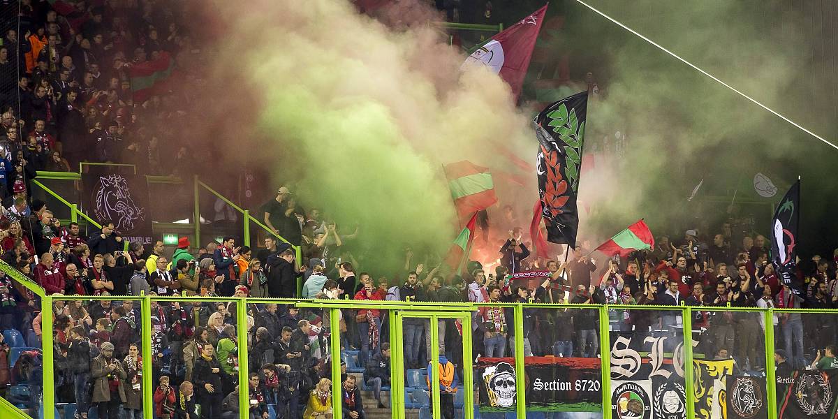 线性规划求解最优解：maxz=-x1+x2 约束条件x1-x2≤2，x1+x2≤6，x1，x2＞0