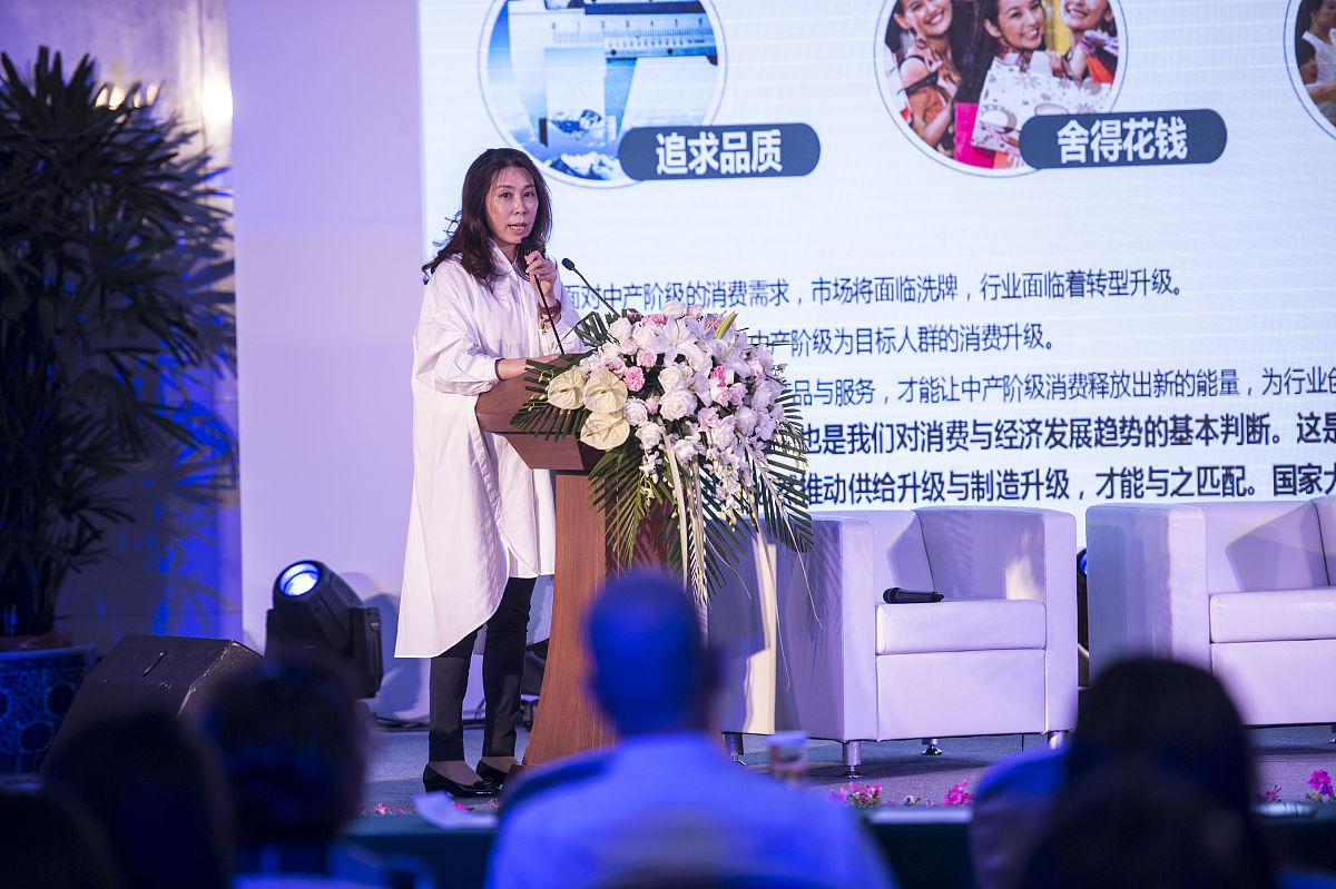 美颜技术普及对社会审美利弊辩论：好事还是坏事？