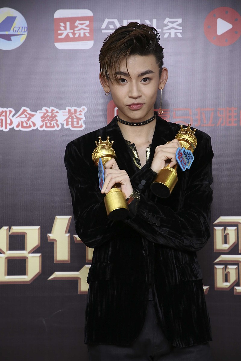2018年8月29日,北京,2018华人歌曲音乐盛典颁奖礼后台.***_***王琳凯