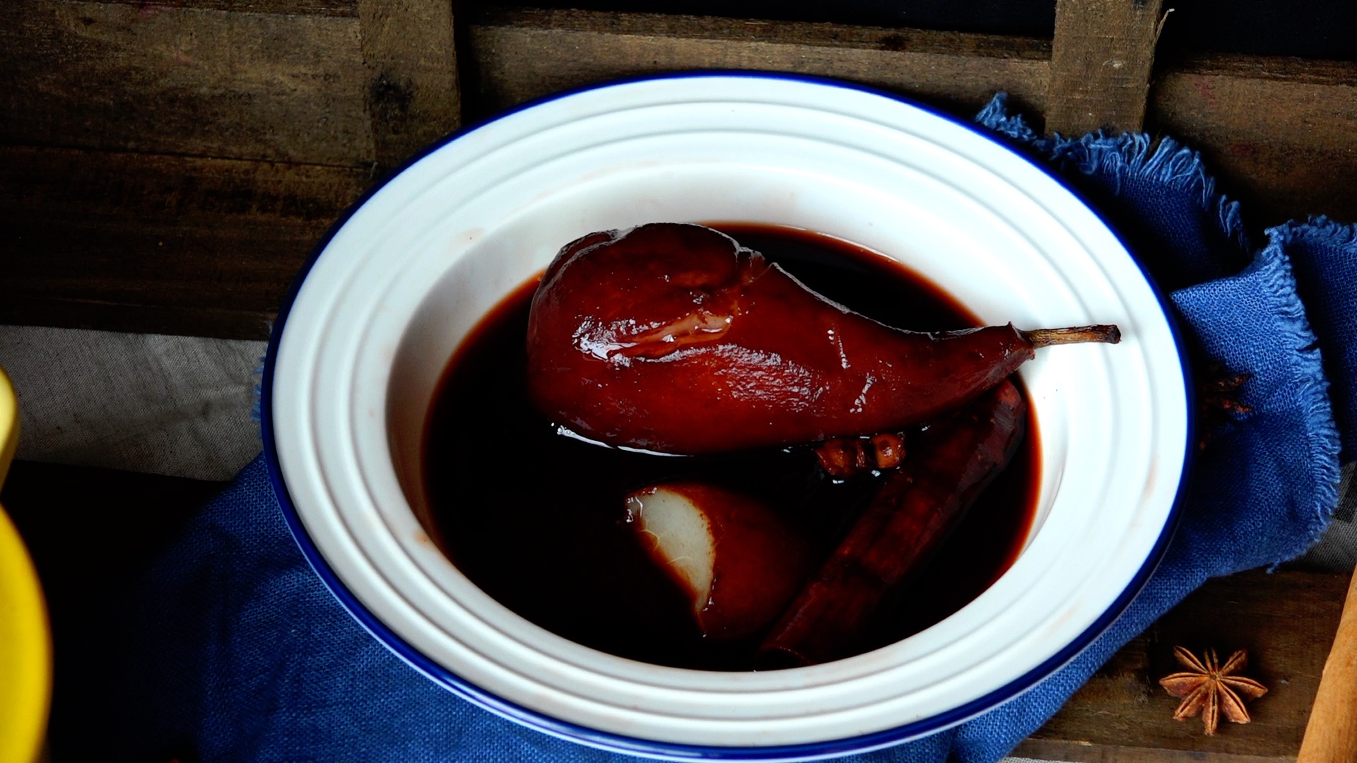 10分钟教你制作正宗的法国经典甜品-红酒炖啤梨