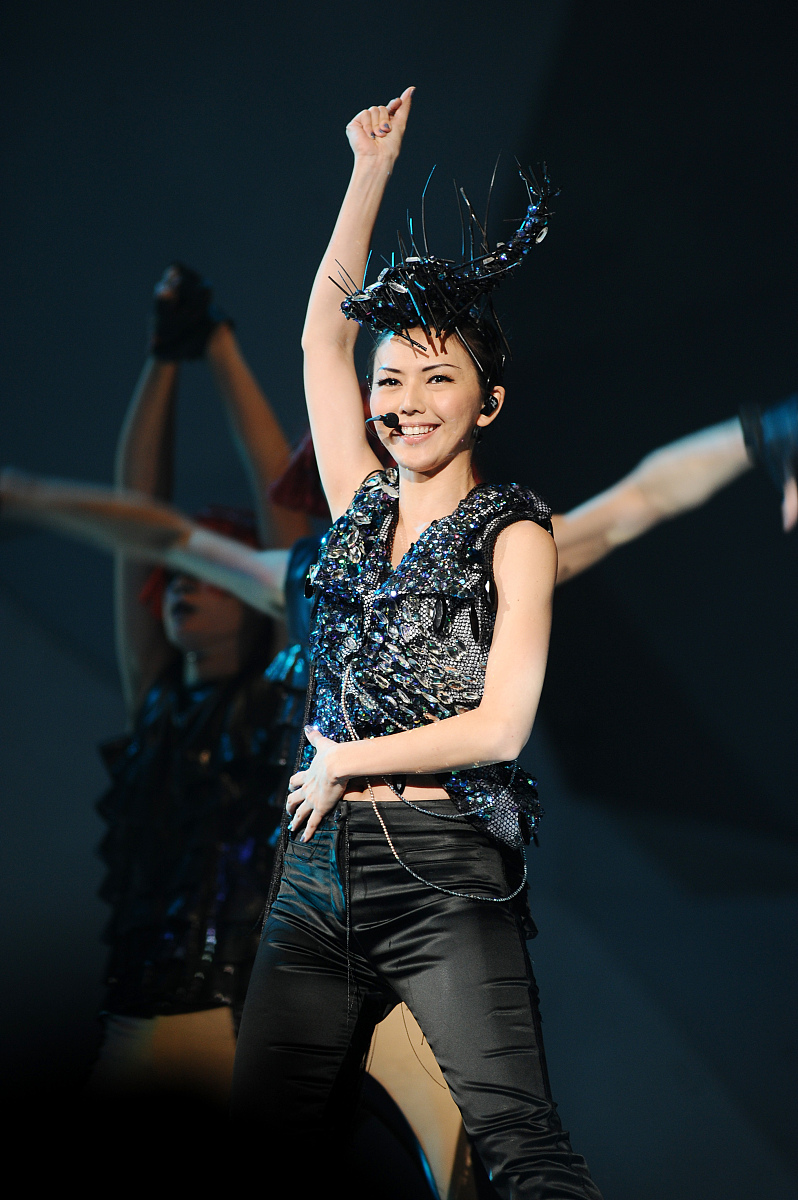 2010年2月5日,香港,孙燕姿在香港红馆举行了"答案是.孙燕姿2010世界巡