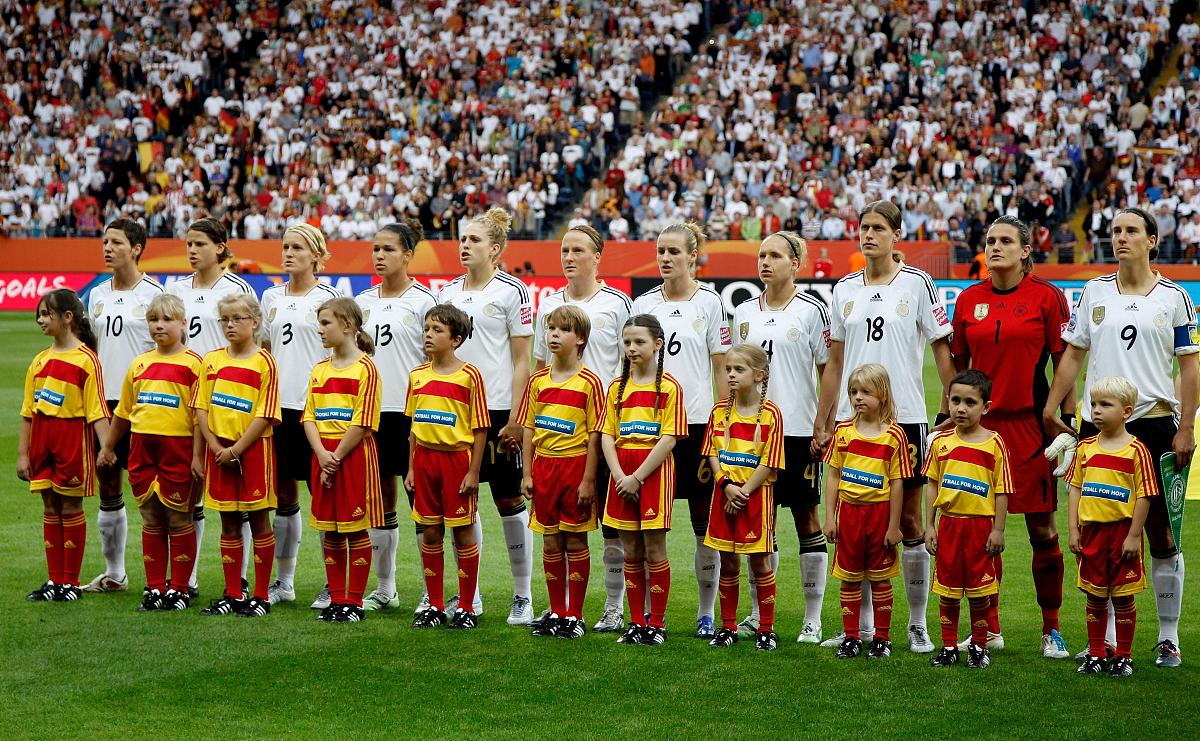 2011年6月30日,法兰克福,2011女足世界杯a组,德国1-0尼日利亚.***_***