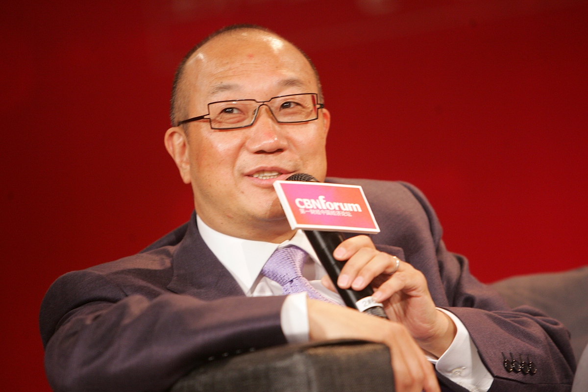 ***_***2009年4月14日,在第一财经中国经济论坛中,万通地产董事长冯仑