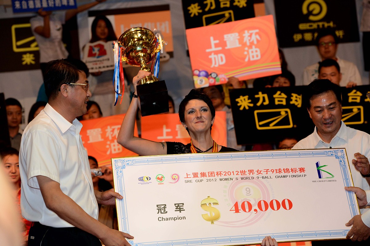 台球厅8月20号会员赛广播词
