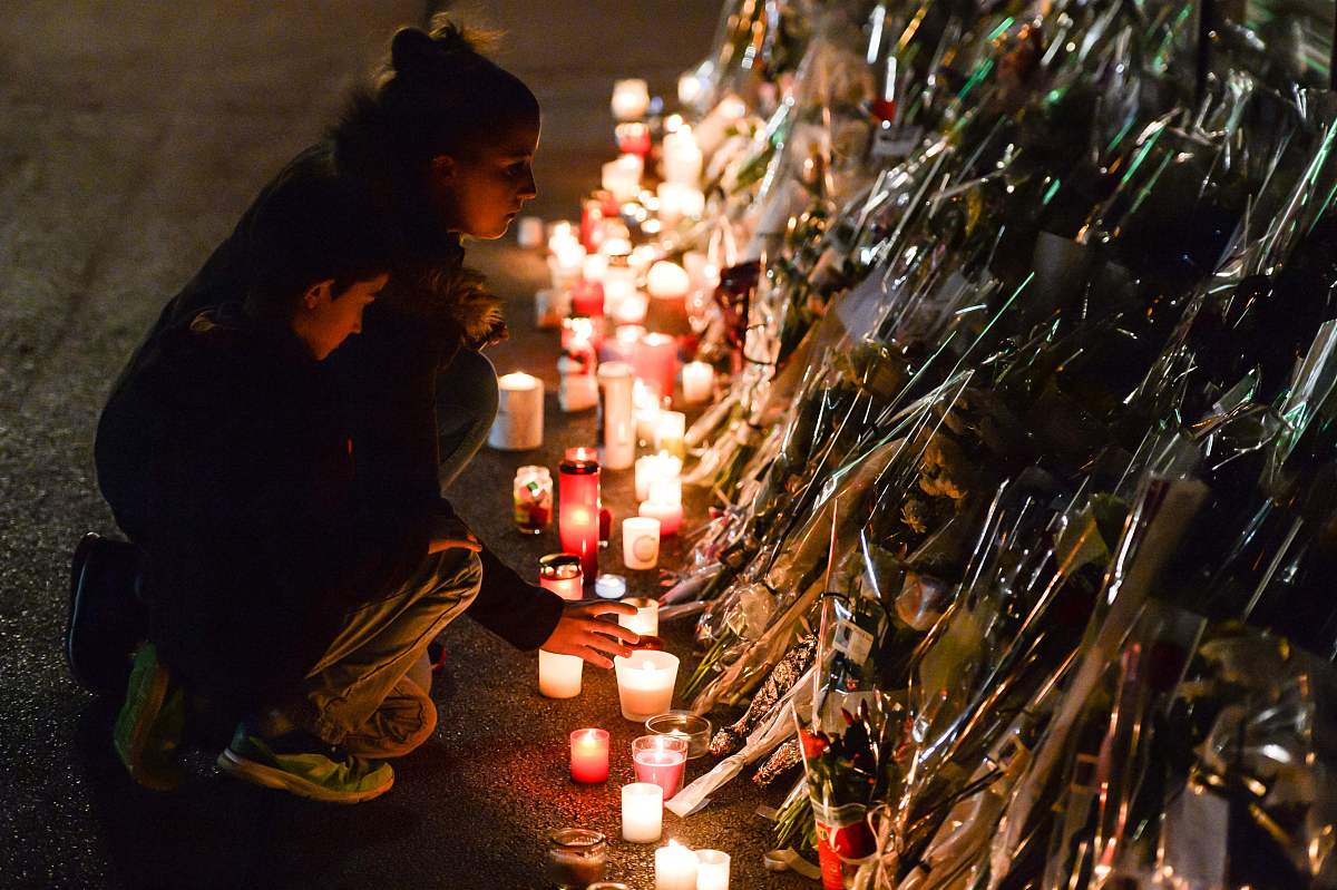 问卷调查法VS访谈调查法：哪种更优？