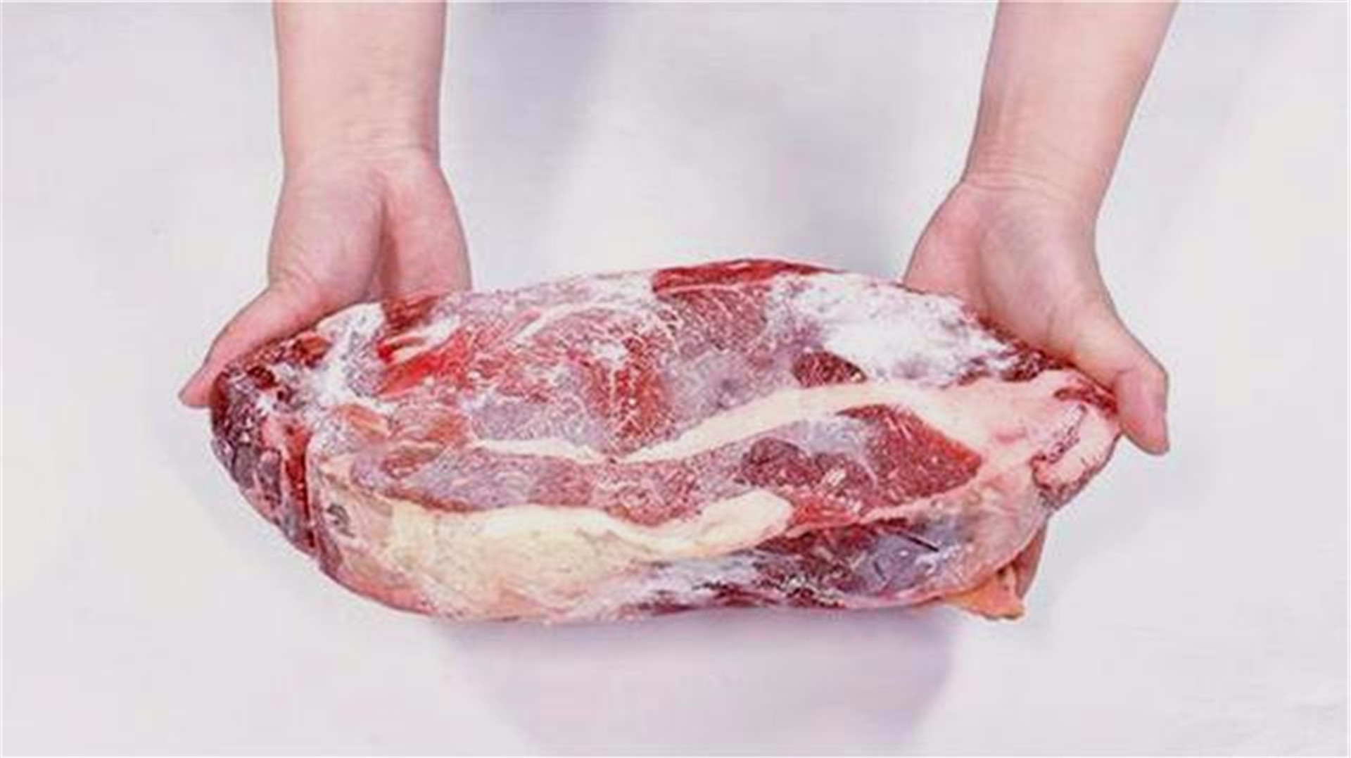 冻肉上滴几滴,不管多硬的冻肉,都能快速化冻还无腥味,都看看吧