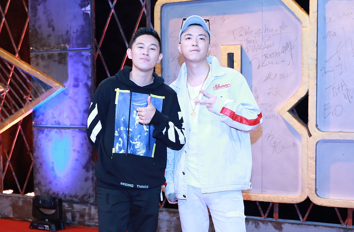 18岁Rapper激情碰撞，音乐绚烂，欢迎来到仙踪林！