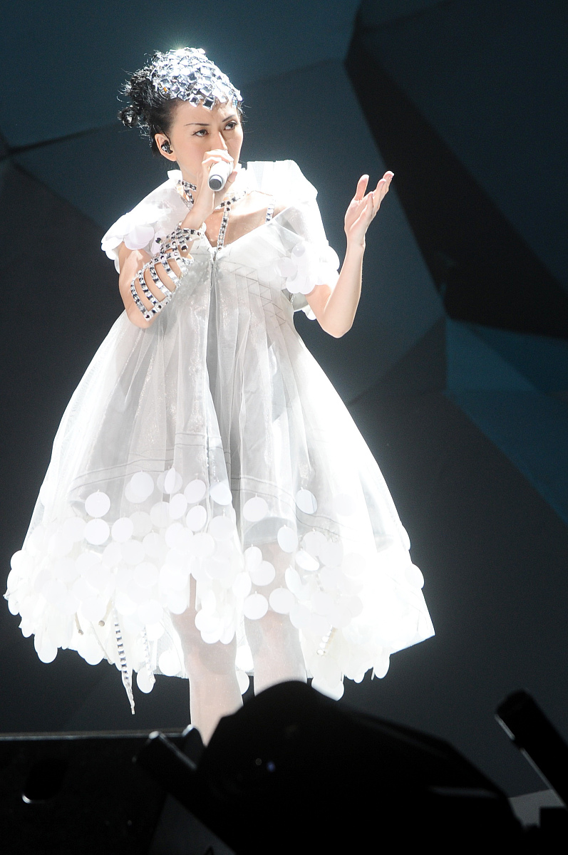 探索神秘无限的大千世界：位面、灵气与修真体系