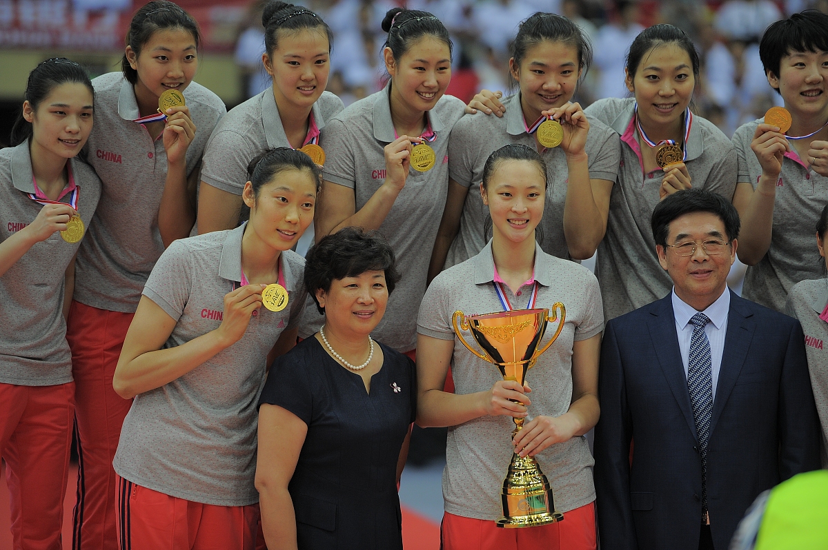 中国女排迎三大功勋回归！朱婷、张常宁、姚迪联袂出战世界联赛