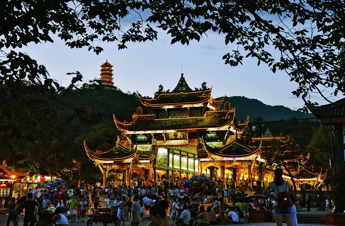 四川省建筑技工学校物业管理专业就业前途大不大