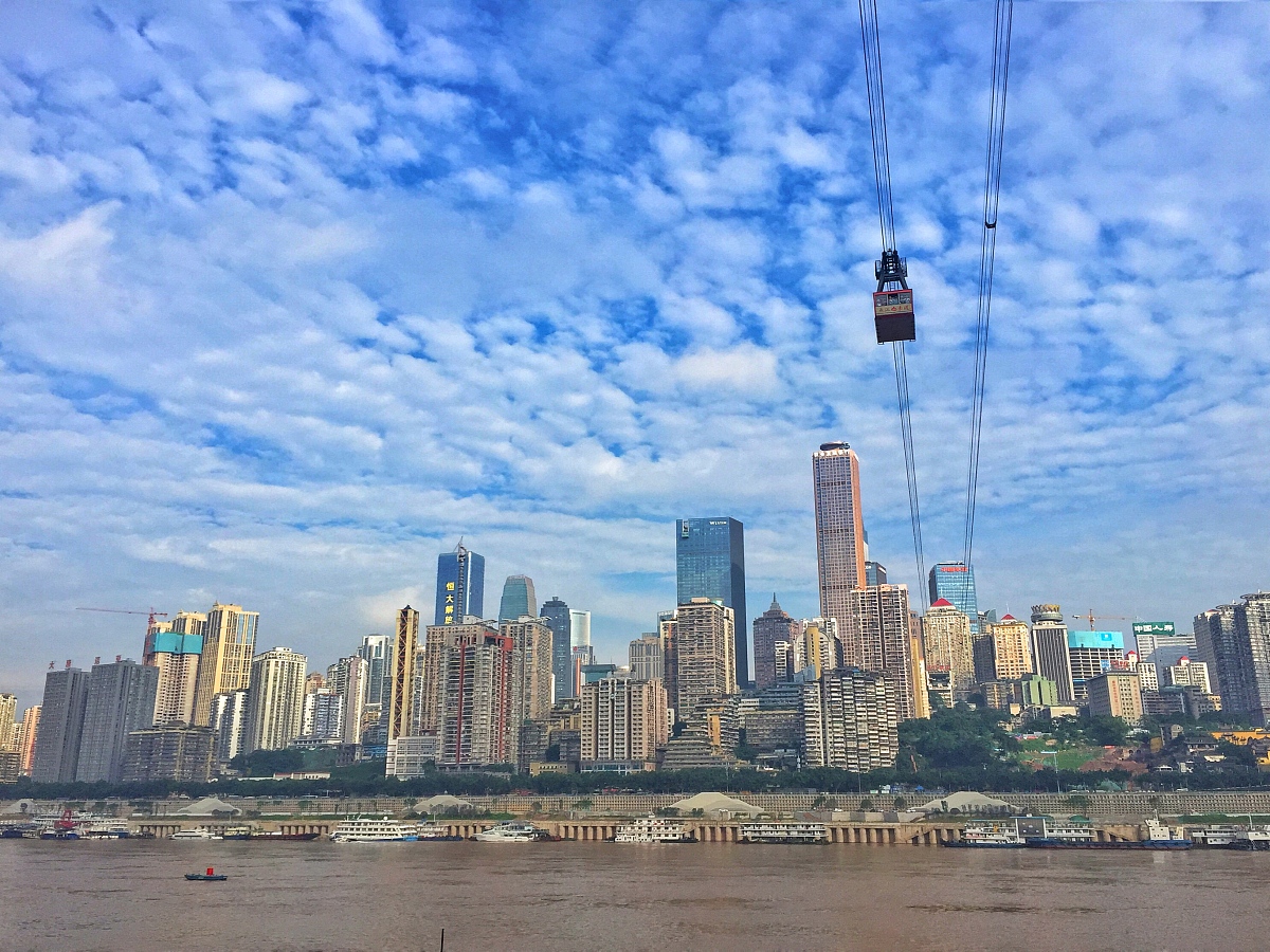 吊篮计算：载重、悬挂点、安全系数、材料选择 - 安全施工保障