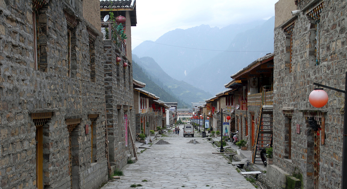 湛江市旅游服务与管理中专：培养旅游行业人才的摇篮