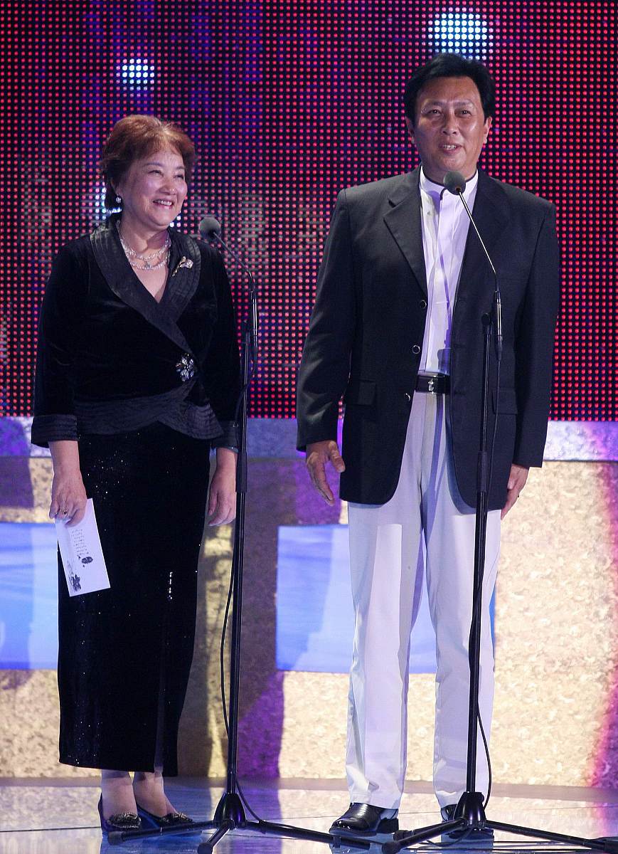 2009年10月17日,南昌,第18届金鸡百花电影节闭幕.***_***唐国强祝希娟