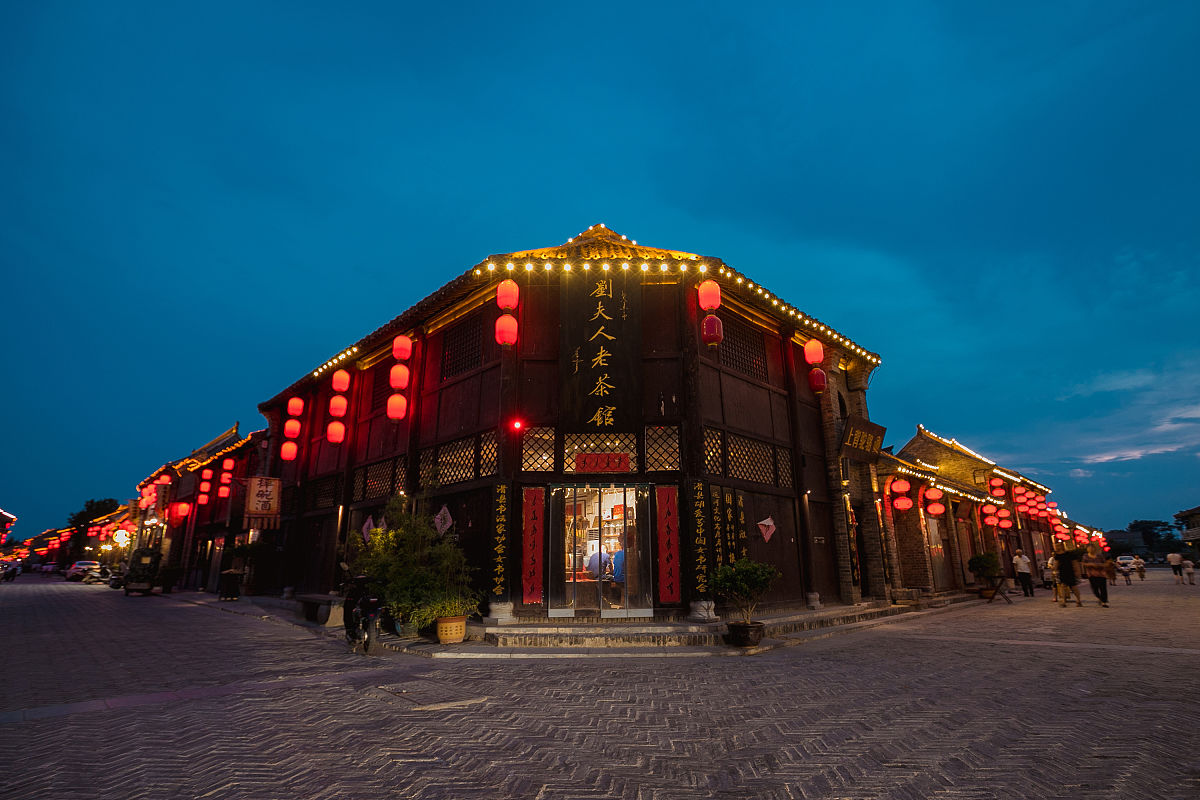 2019年6月12日,河南安阳,一辈子只爱一件事,就是做烧鸡.在张存有及徒