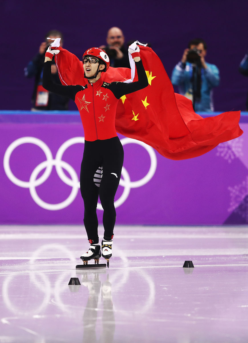 启示怎么写1000字 武大靖的成功之路充满了荆棘和坎坷但是他始终坚持自己的梦想和信念最终取得了辉煌的成就。他的成功之路是一种精神的传承和榜样的力量他用自己的实际行动证明了只要有梦想、有坚持和努力就能够创造出不凡的成就。
