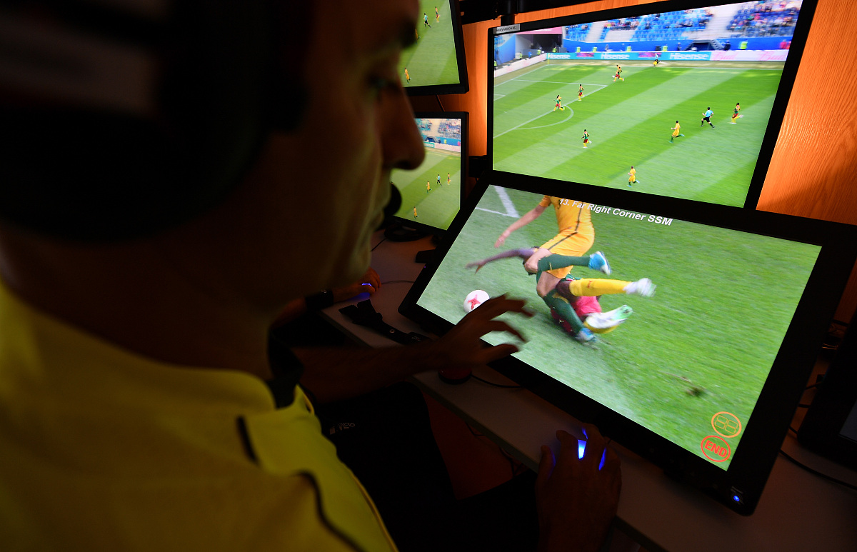 电视游戏模拟器(tv版玩街机游戏用哪个模拟器速度快)