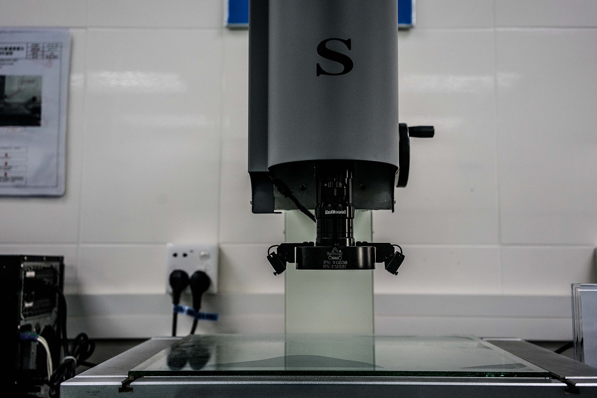 布氏硬度测试：原理、方法及应用详解