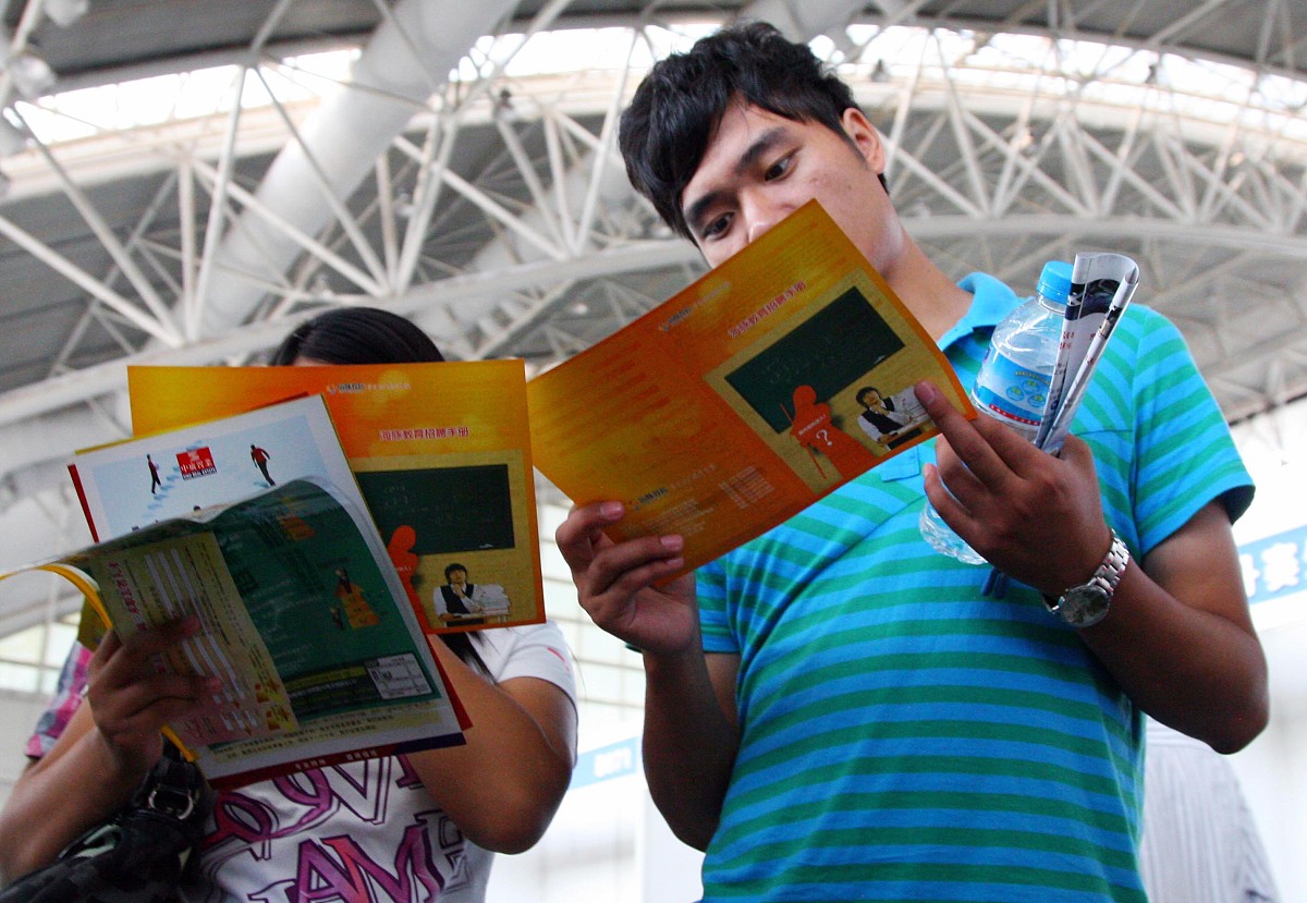 遵义卫校助产专业就业前景分析：就业率高，未来可期