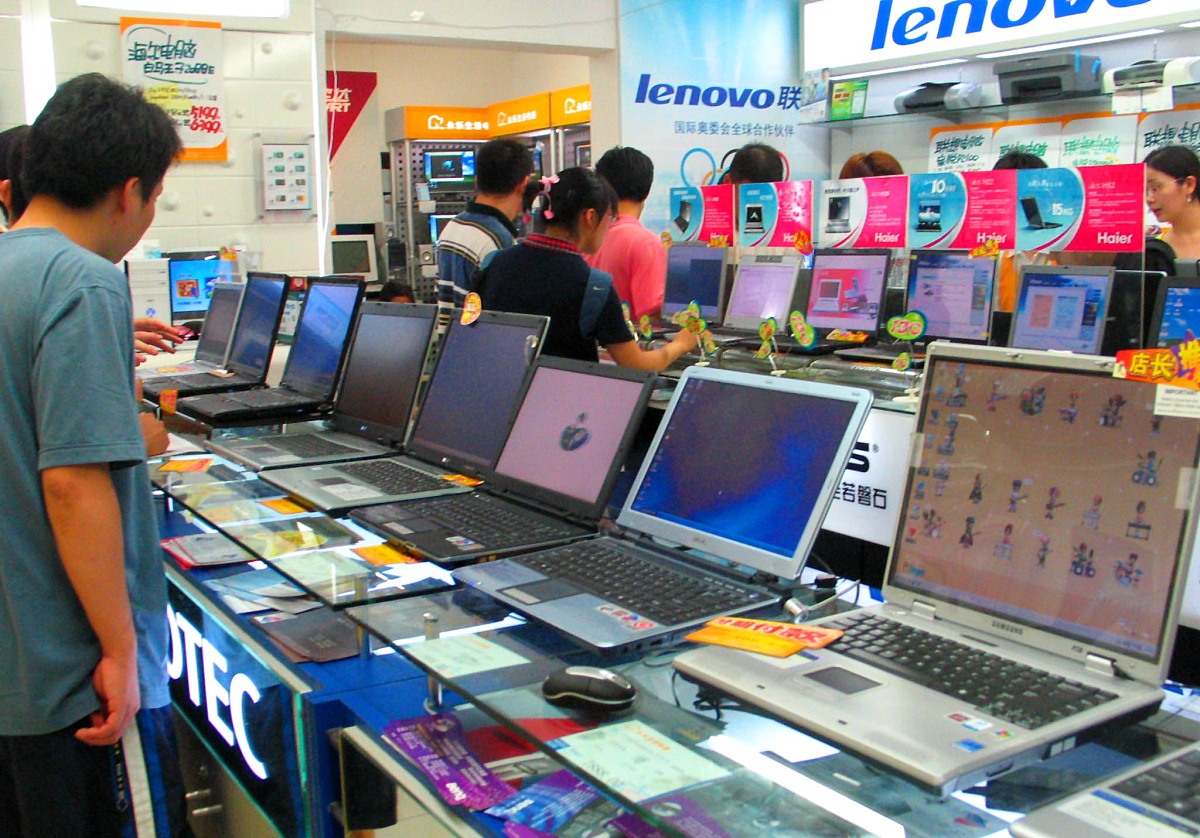 天晟科技公司区域销售表现:华东领先,华南紧随,其他地区待提升 天晟科技公司区域销售表现:华东领先,华南紧随,其他地区待提升