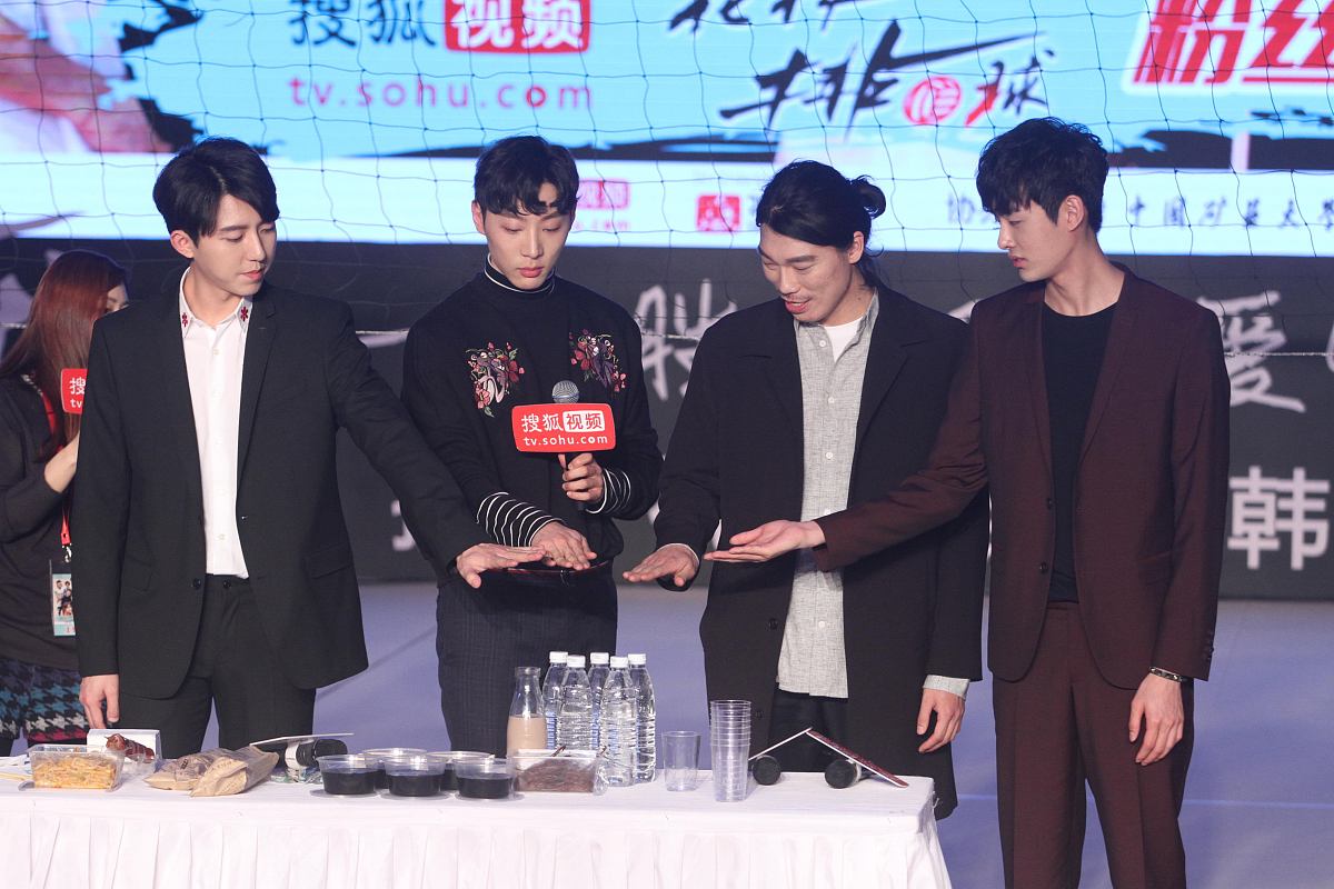 《排球少年》：热血青春，逐梦排球！