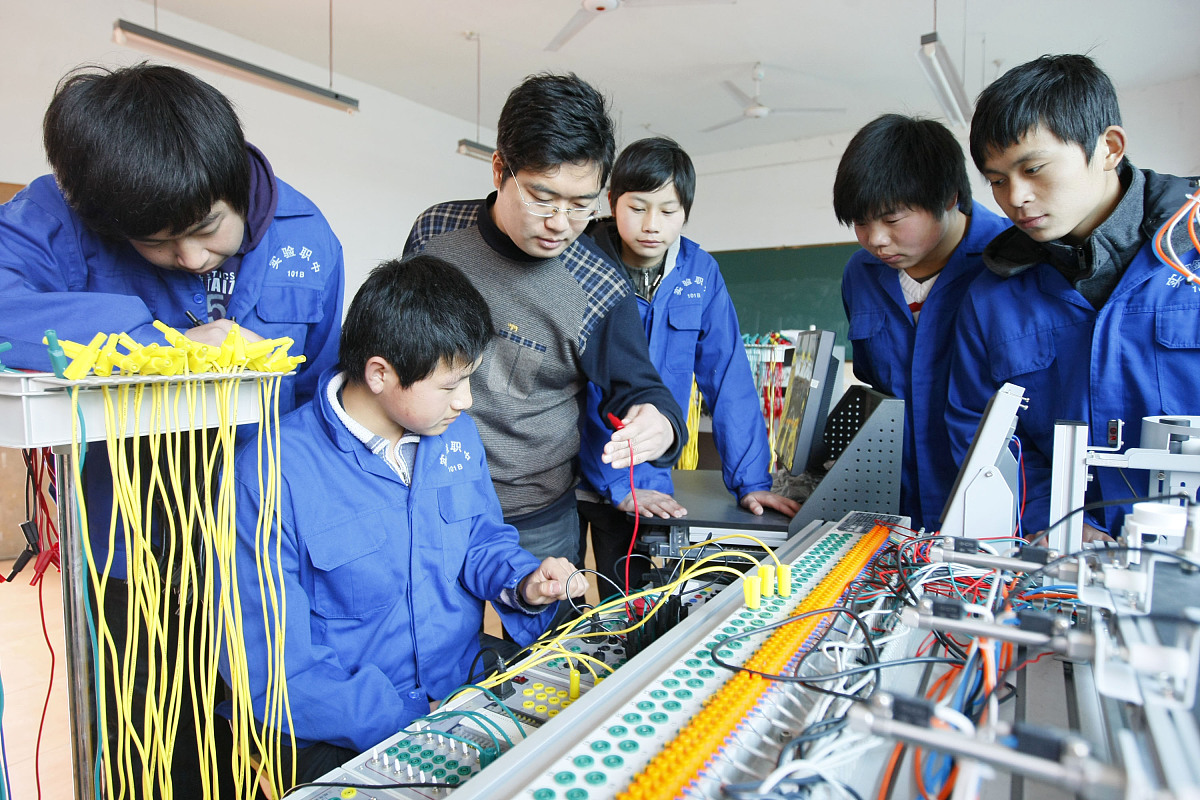 临沧技工学校饭店服务专业2022年招生 - 培养高素质服务人才