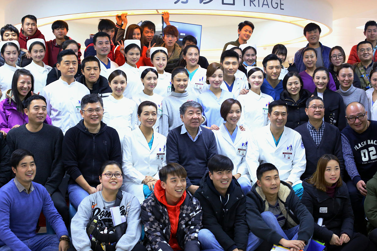 成都大学医护学院师资力量雄厚，助力医疗卫生行业发展