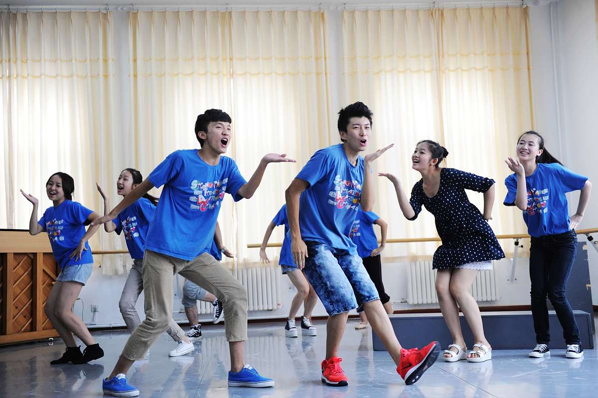 青岛经济职业学校珠宝首饰工艺及鉴定获得哪些荣誉