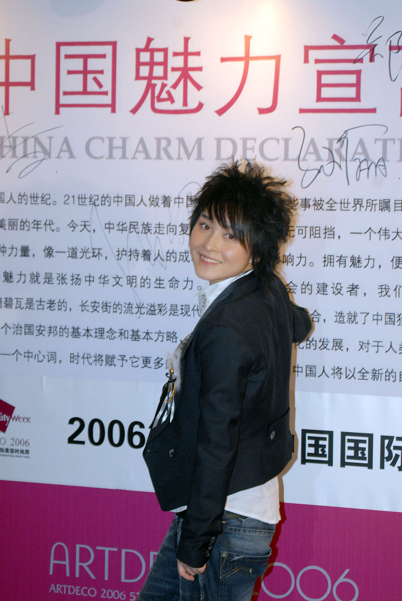 遇见女生不敢说话