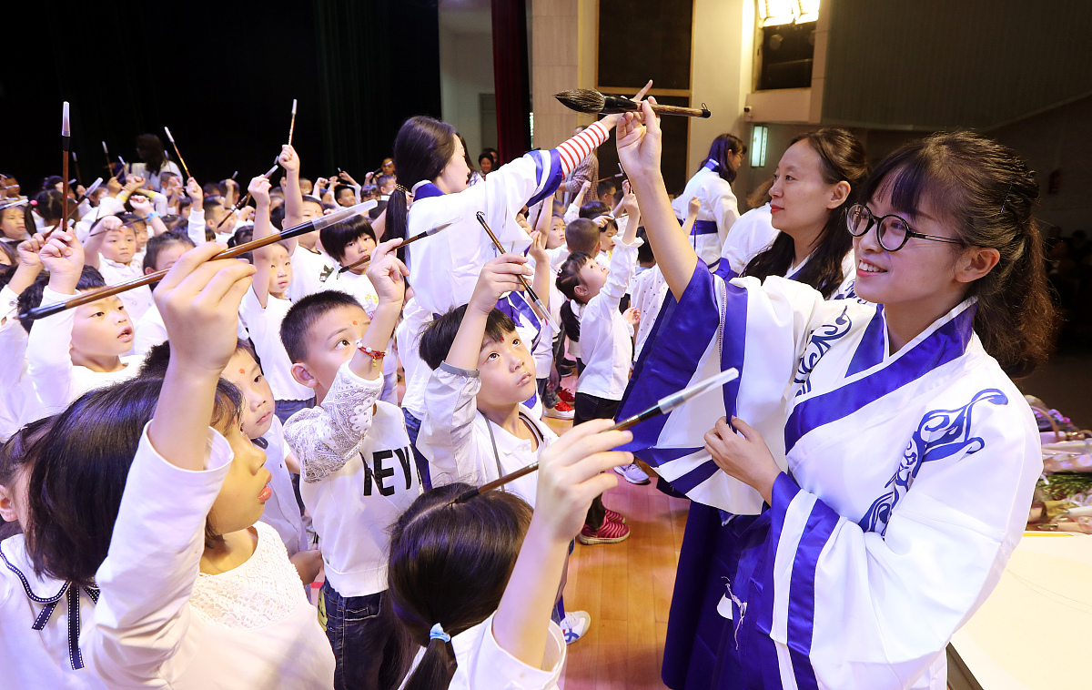 黔南中等职业技术学校曲艺表演专业教学主要内容都有哪些