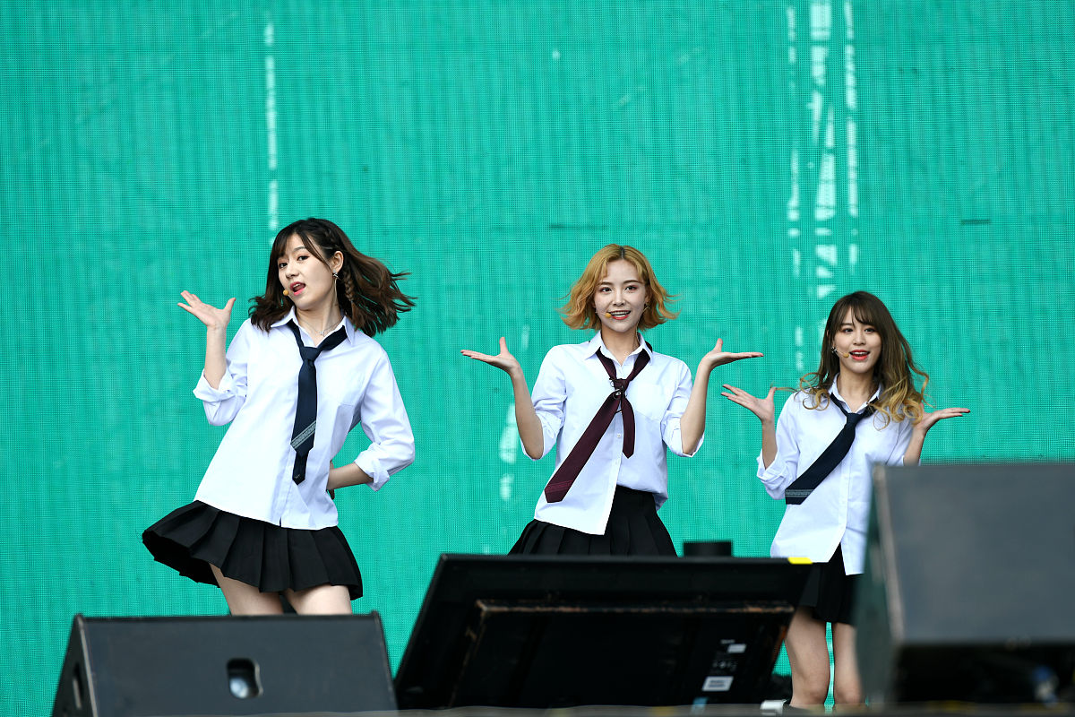 2017年4月22日,上海,b.i.g泛娱乐群星演唱会.snh48