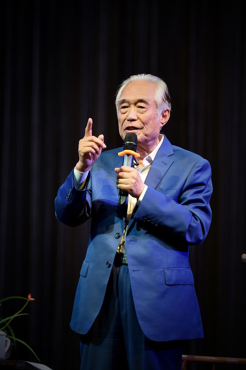 让的智慧：待人处事的一种境界