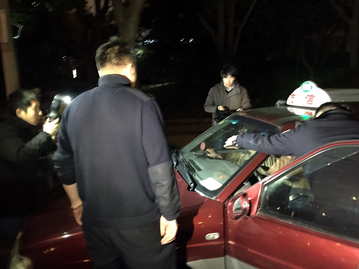 上海出租车司机月收入多少？揭秘真实收入情况！