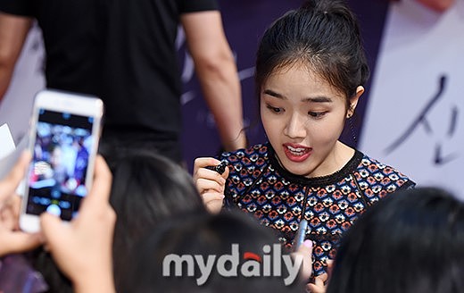 电影剧本写作指南：从零开始创作精彩故事