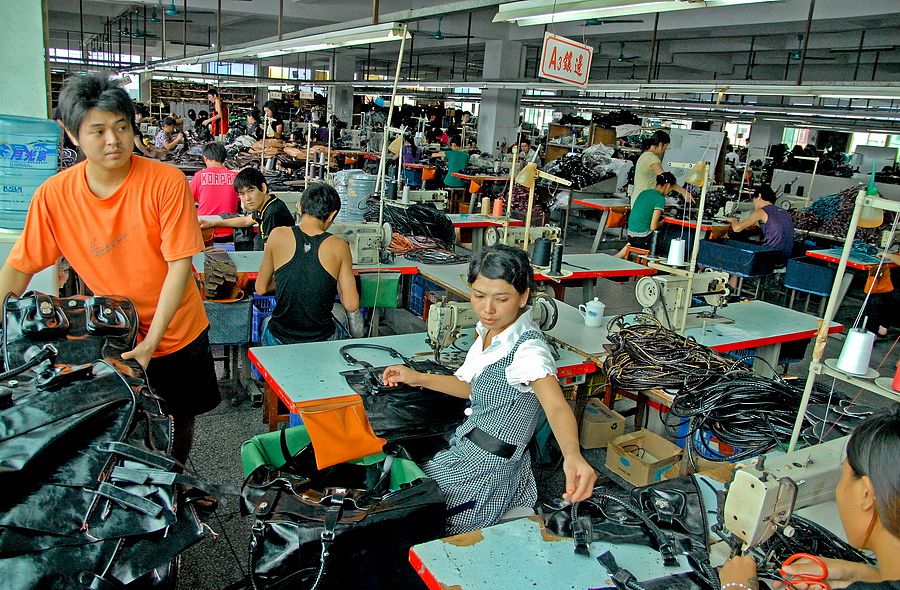 中国女装生产工厂价格比较：寻找性价比最高的选择