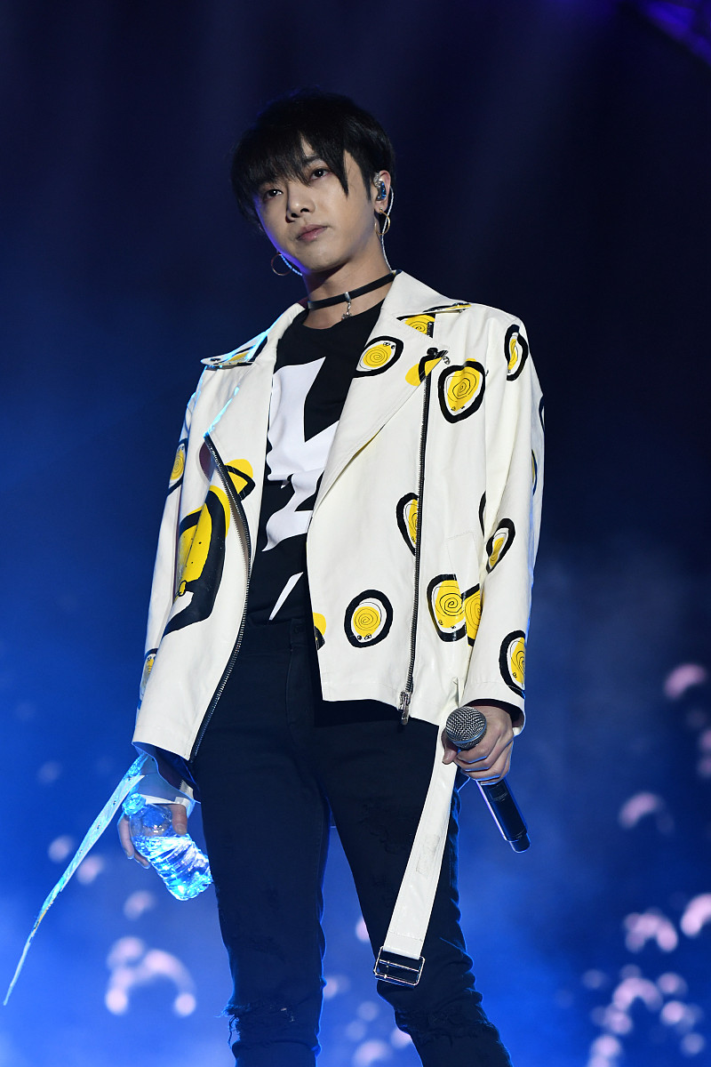 2017年4月22日,上海,b.i.g泛娱乐嘉年华.***_***华晨宇