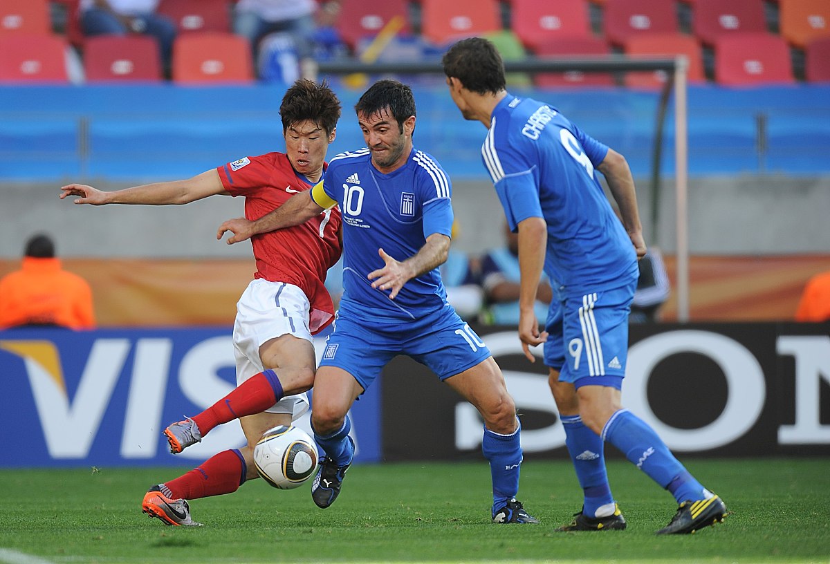2010年6月12日,南非伊丽莎白港,2010世界杯b组小组赛首轮,韩国vs希腊.