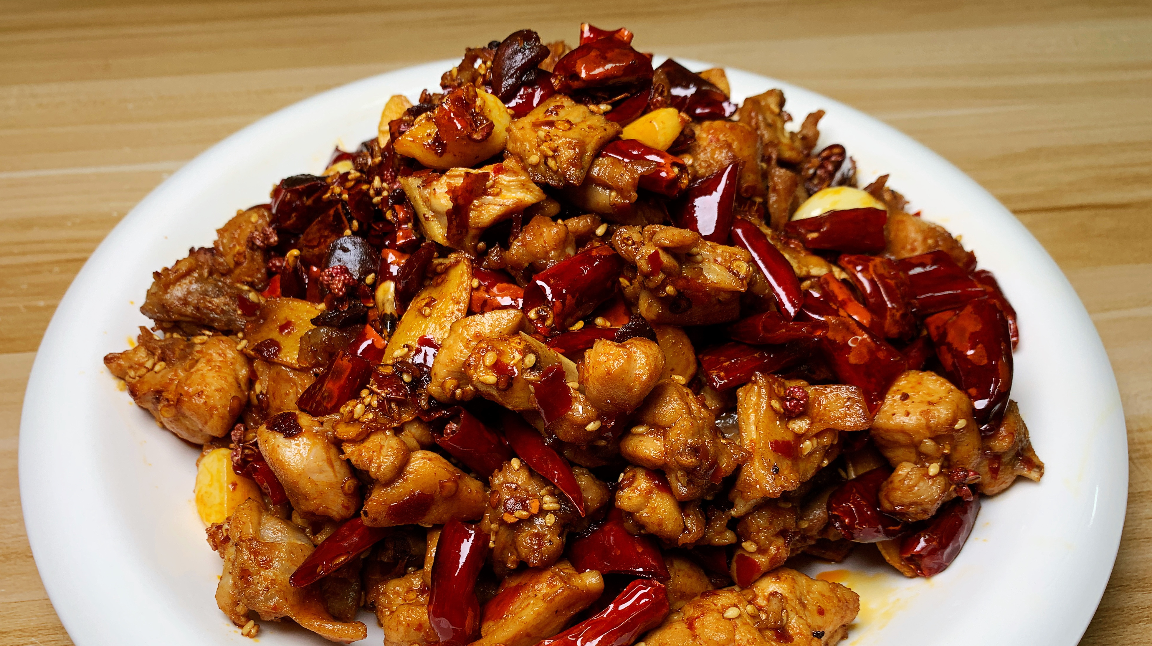 自从学会这样做兔肉,我家经常吃,麻辣开胃,不腥不骚,下饭神器