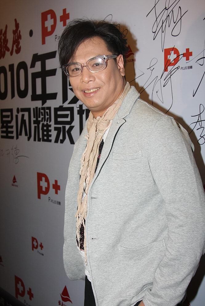 2011年1月24日,济南,"银座享聚非凡 p+潮流主题公园"携手电影《宅男总