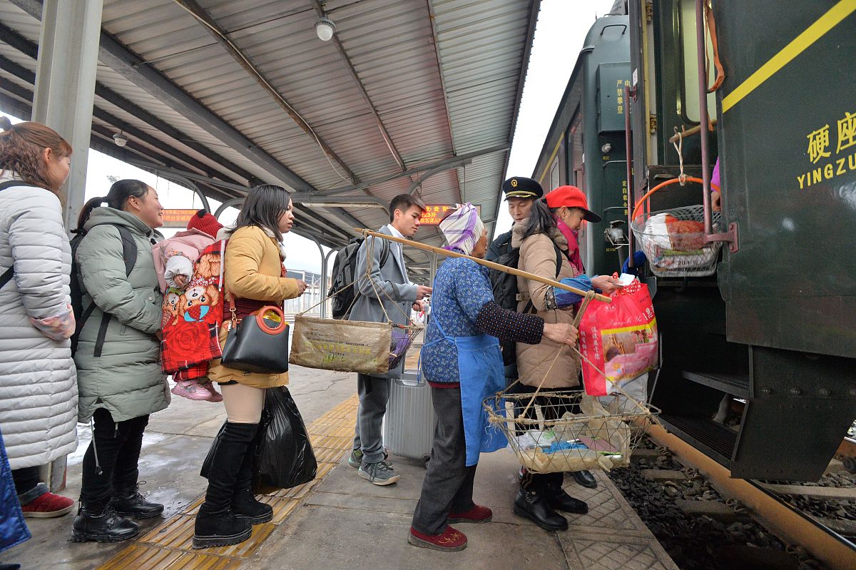 关于贵州凯里市政总承包二级资质怎么新办及转让内容详细一点字数